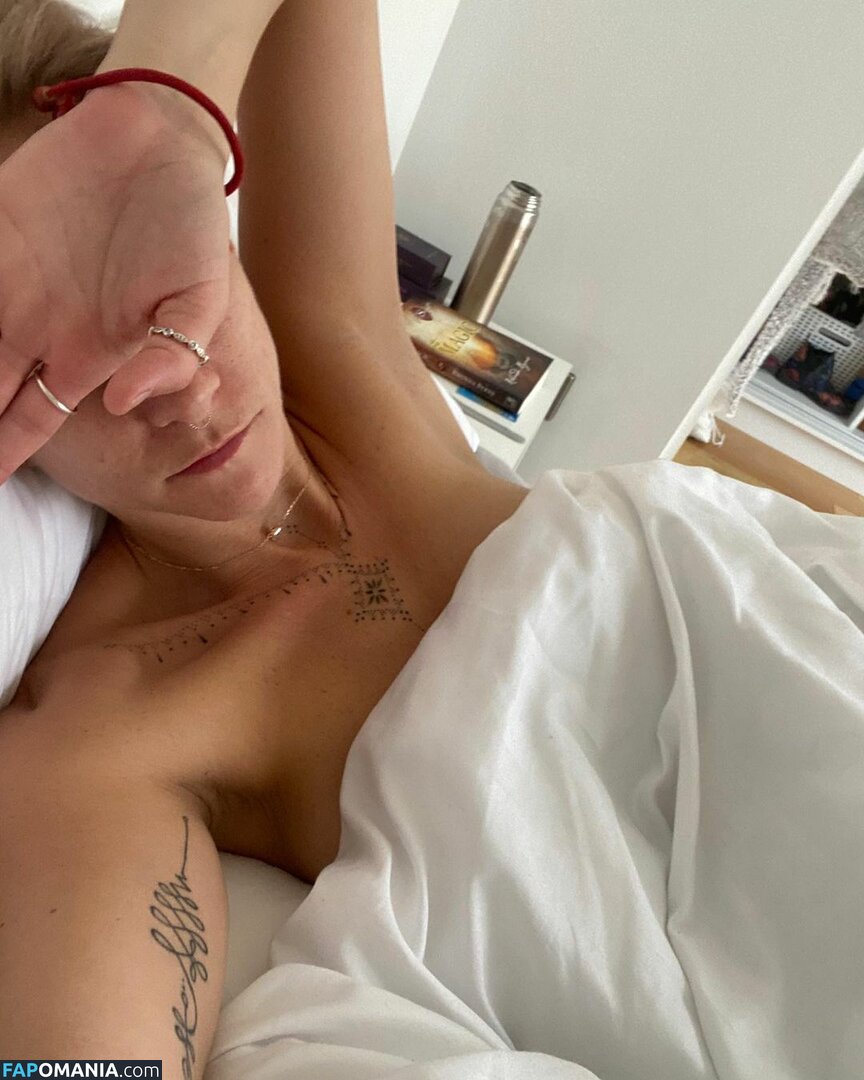 Axellepeach_ / axellepeach Nudo OnlyFans  Foto trapelata #1