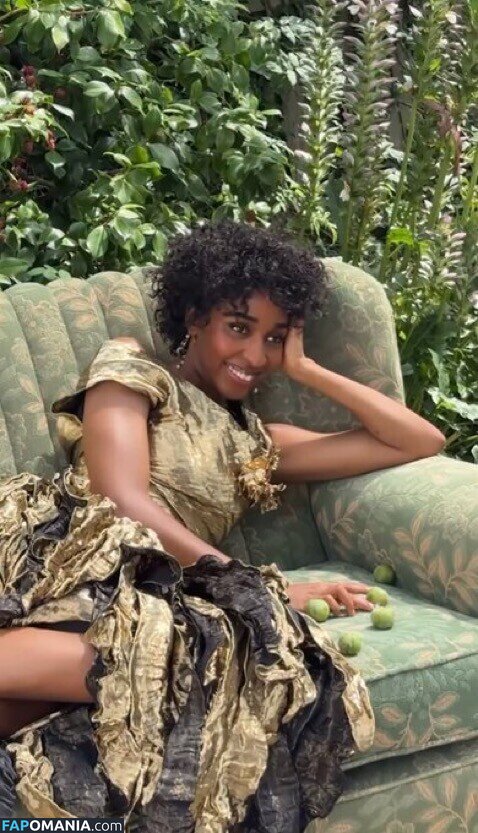 Ayo Edebiri / ayoedebiri Nudo OnlyFans  Foto trapelata #16