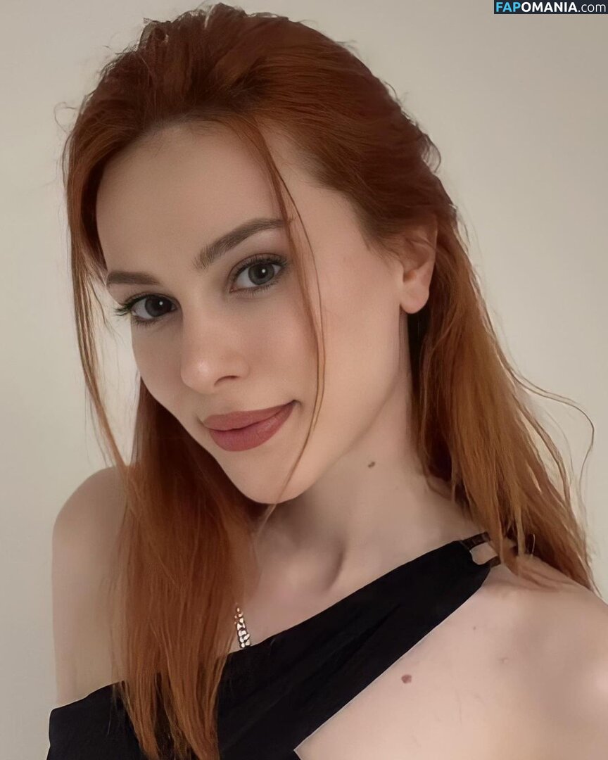 Aysennyuksel / moonbae.8 Nudo OnlyFans  Foto trapelata #5
