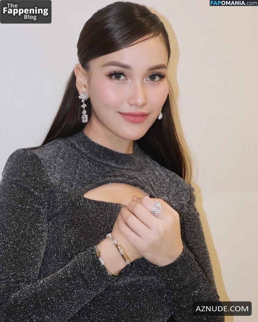Ayu Tingting Nudo OnlyFans  Foto trapelata #2