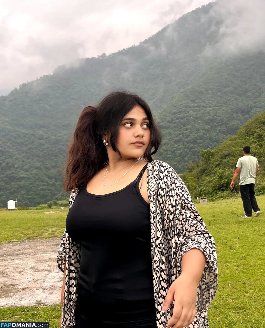 ayushi bhardwaj / ayushi_bhardwajj Nudo OnlyFans  Foto trapelata #9