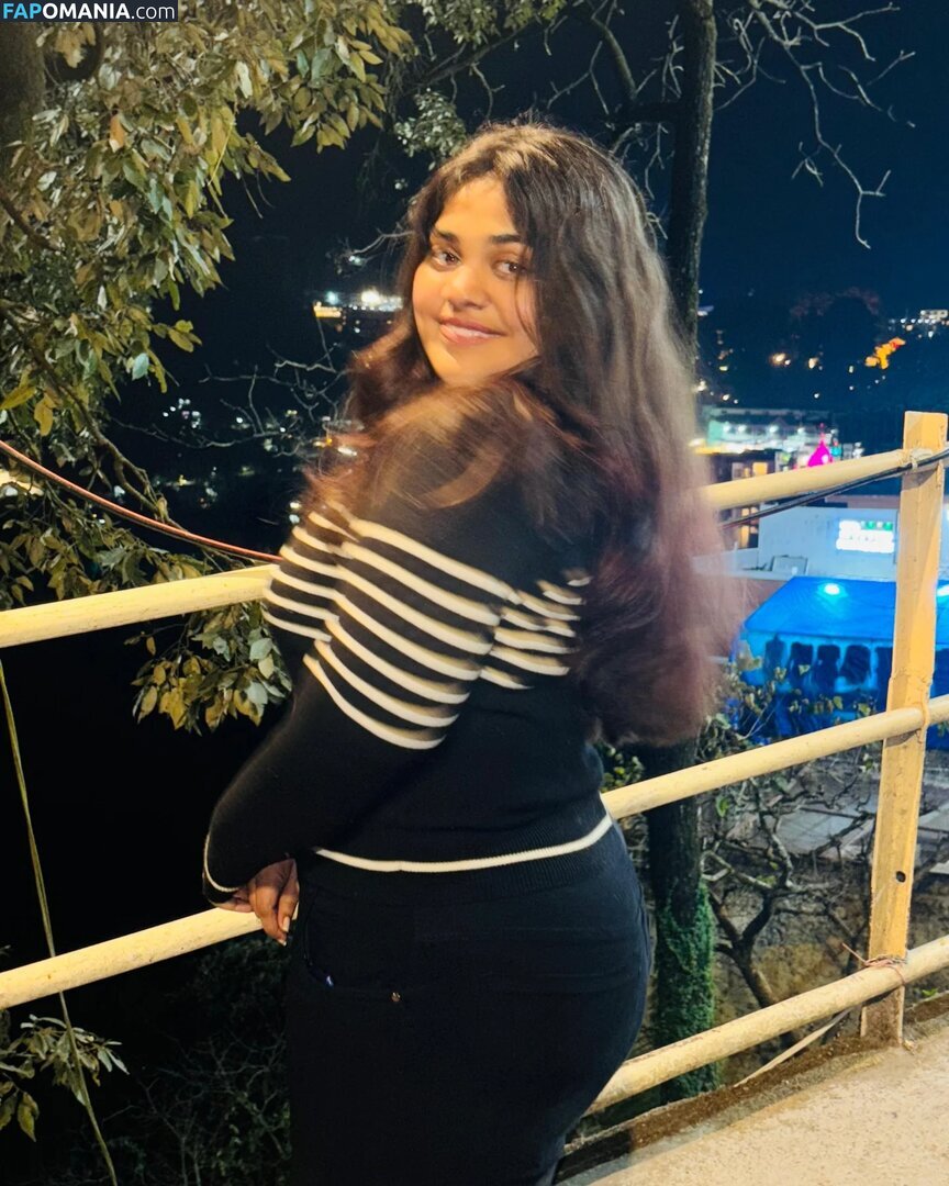 ayushi bhardwaj / ayushi_bhardwajj Nudo OnlyFans  Foto trapelata #15