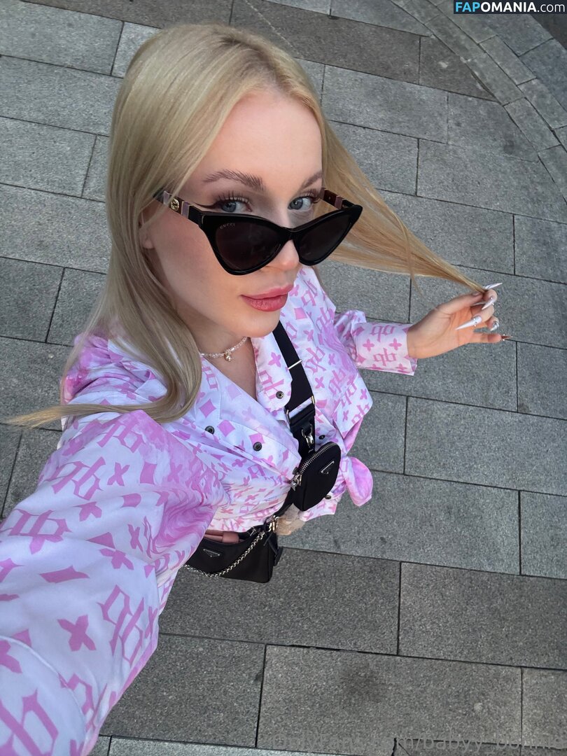 baaby.bon / baby_bonn Nudo OnlyFans  Foto trapelata #1
