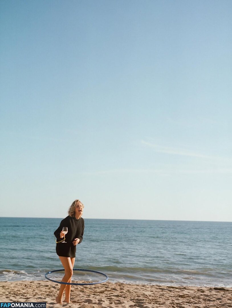 Bailee Madison / baileemadison / bailey_madis0n Nudo OnlyFans  Foto trapelata #3