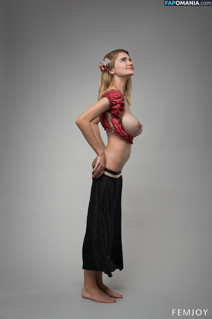 Bambi / Maria Țipordei / MariaTipordei / bamby_m / maria.tipordei Nudo OnlyFans  Foto trapelata #159