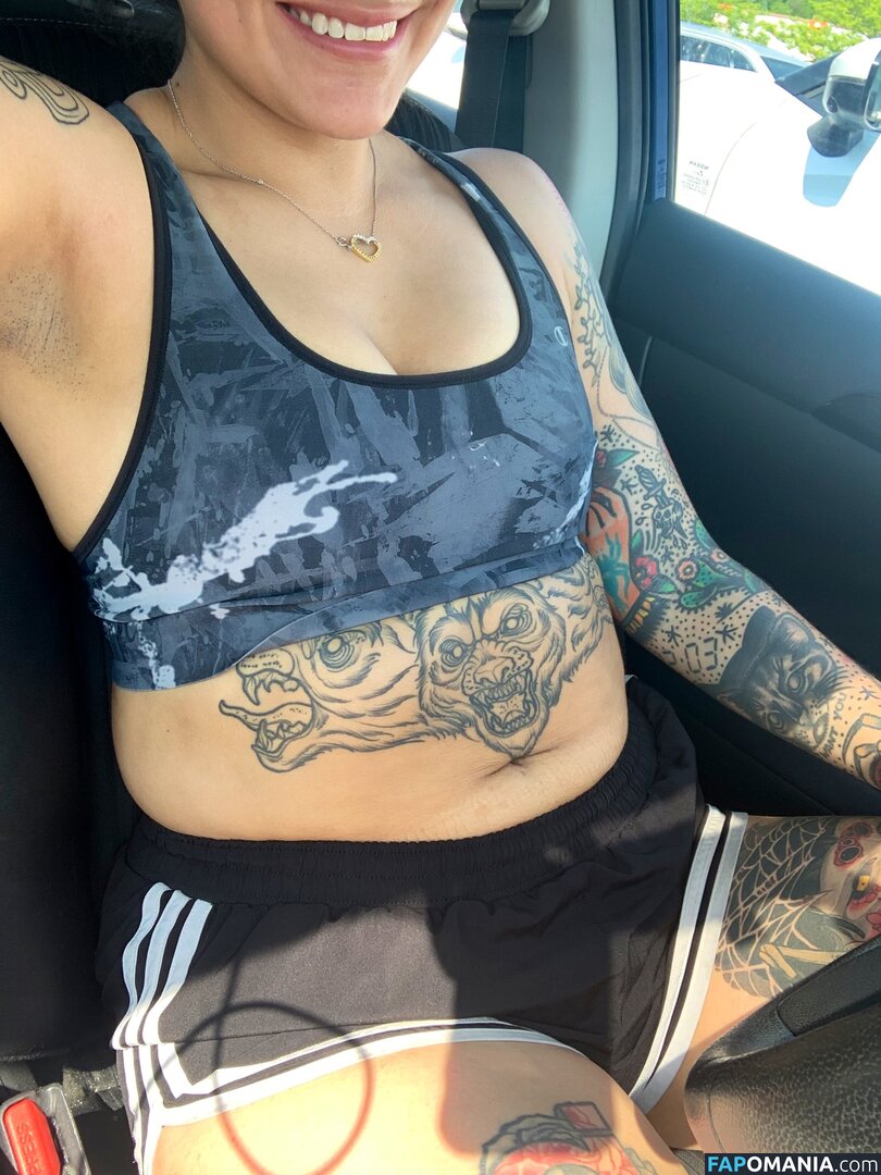 Bands Van Zandt / Frikitona / RAINYDAYWOMAN / Reina / Thotsteiner Nudo OnlyFans  Foto trapelata #4