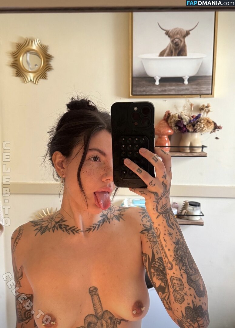 Baristawithtats / _lovinsaraaa_ / https: / lovinsaraaa_ Nudo OnlyFans  Foto trapelata #9