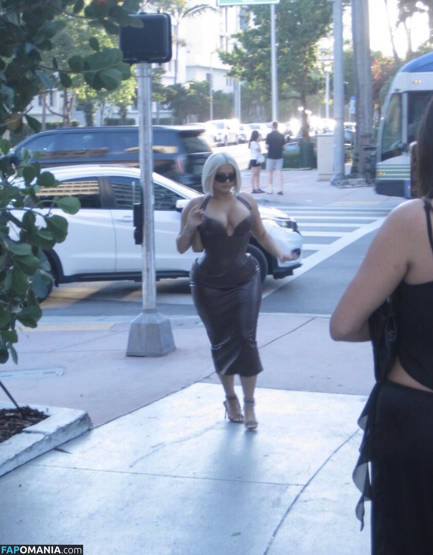 Bebe Rexha / beberexha / skylinevexx Nudo OnlyFans  Foto trapelata #454