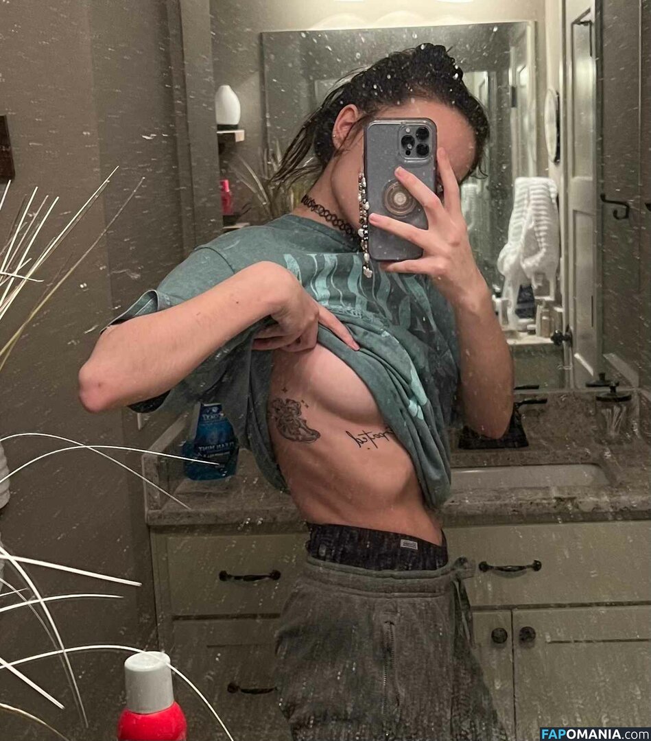 Beebee ASMR / beebeeasmr / beebeeasmr18 / beebeevip Nudo OnlyFans  Foto trapelata #350