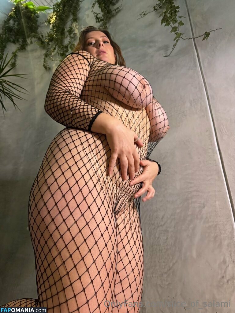 Bel Larcombe / Slice_of_salami_ / Bel Larcombe slice_of_salami_ / bel_larcombe_ Nudo OnlyFans  Foto trapelata #293