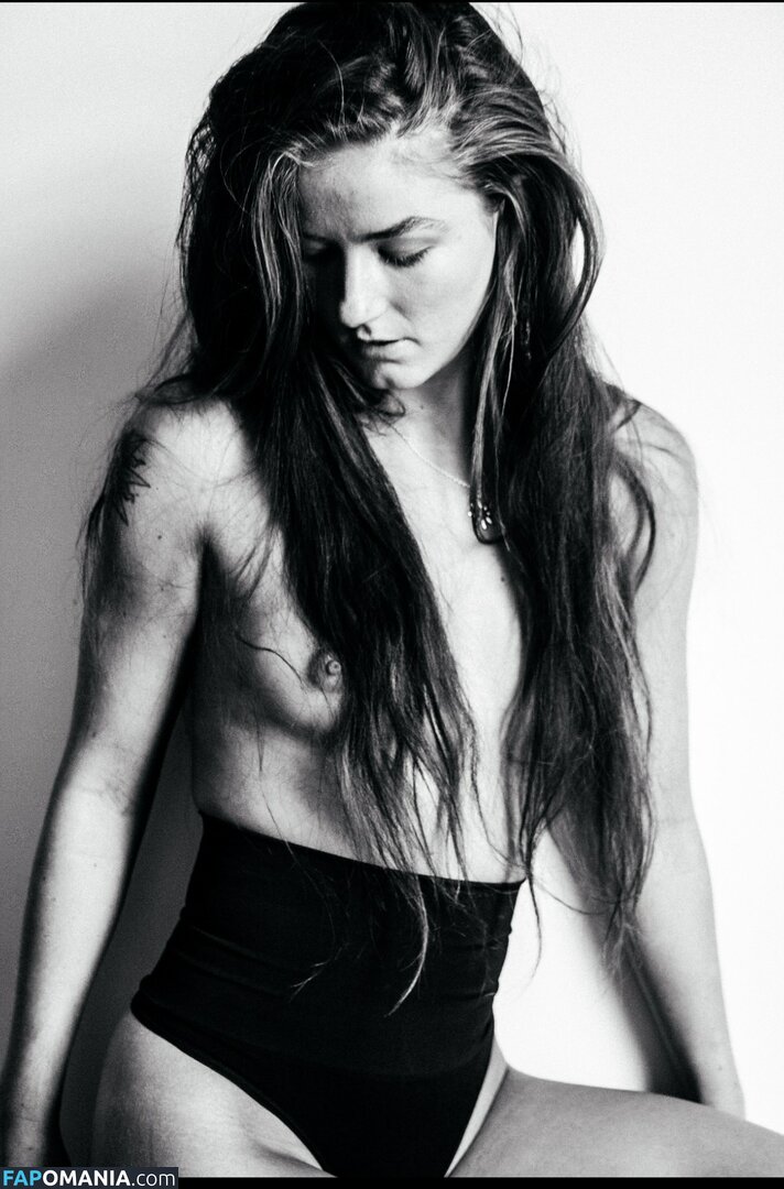 Below Deck Nudo OnlyFans  Foto trapelata #2