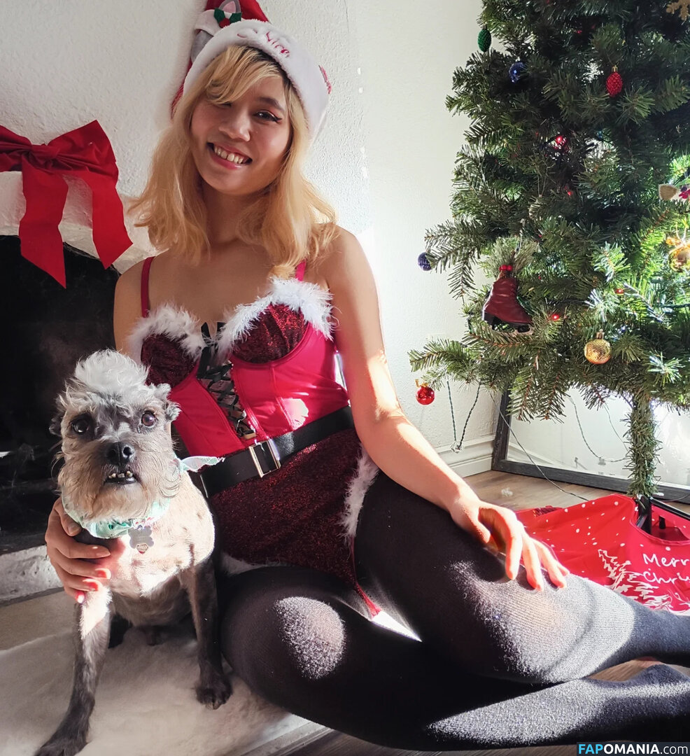 Aquentine / Bessy Q / Final Girlz / Justa Queen / Quynh Văn / _bessy.q_ Nudo OnlyFans  Foto trapelata #12