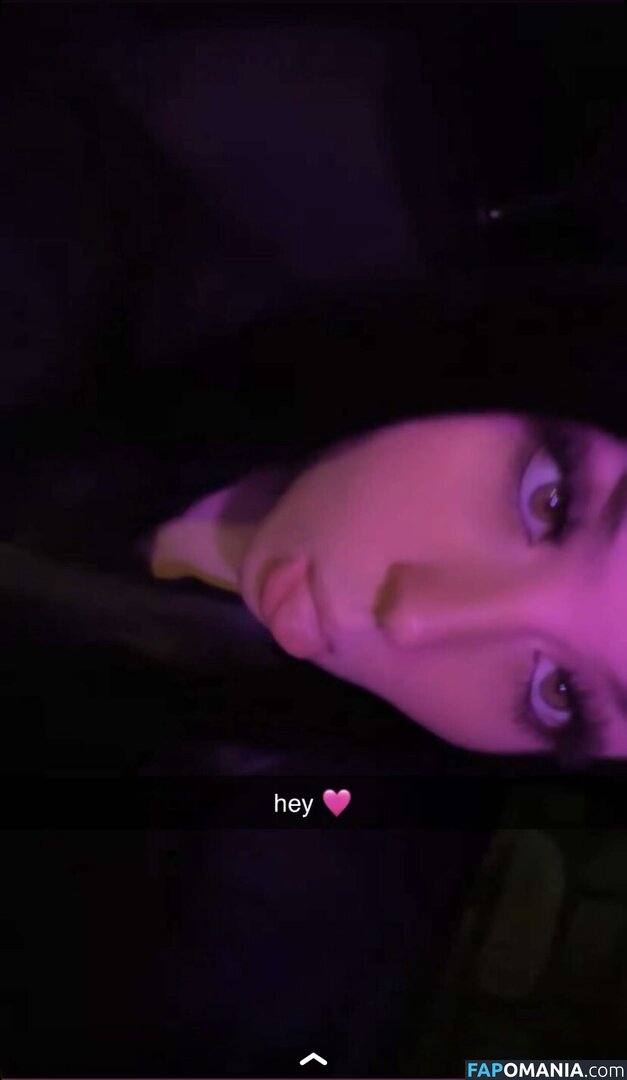 Beth Jones / _bethj05 / bethj0705 / https: Nudo OnlyFans  Foto trapelata #2