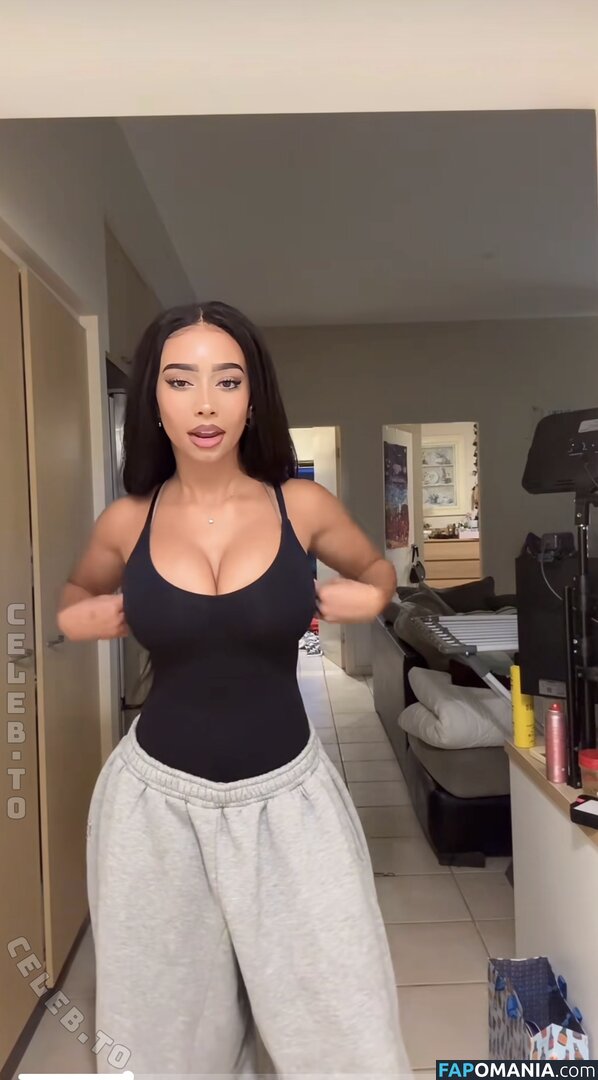 Bianca Alexandra / bianca.alexandrraa / itaintbee Nudo OnlyFans  Foto trapelata #4