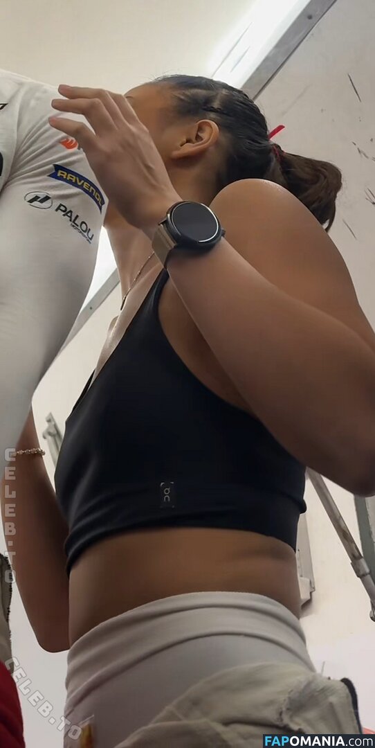 Bianca Bustamante / https: / racerbia Nudo OnlyFans  Foto trapelata #18