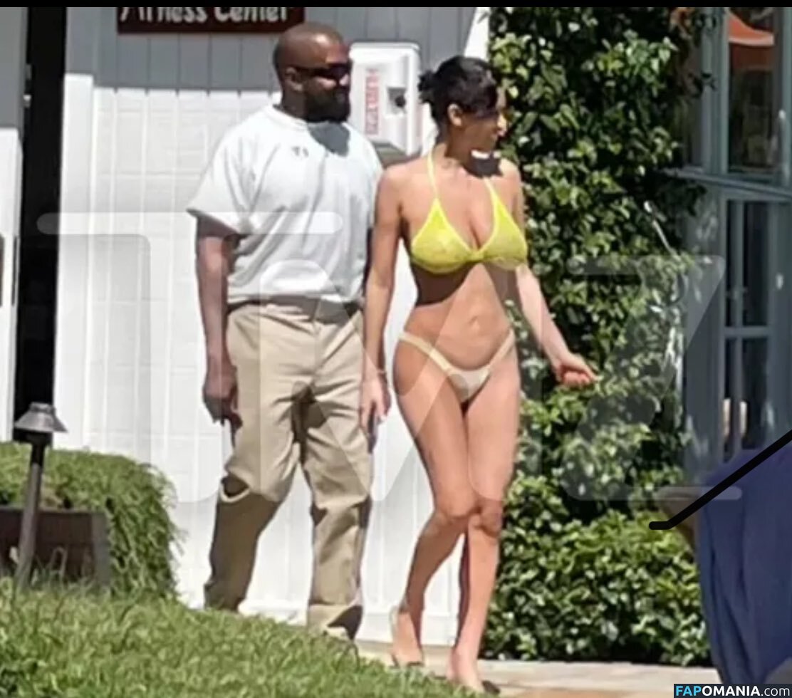 Bianca Censori / bianca.censori_official / biancacensori_official Nudo OnlyFans  Foto trapelata #1036