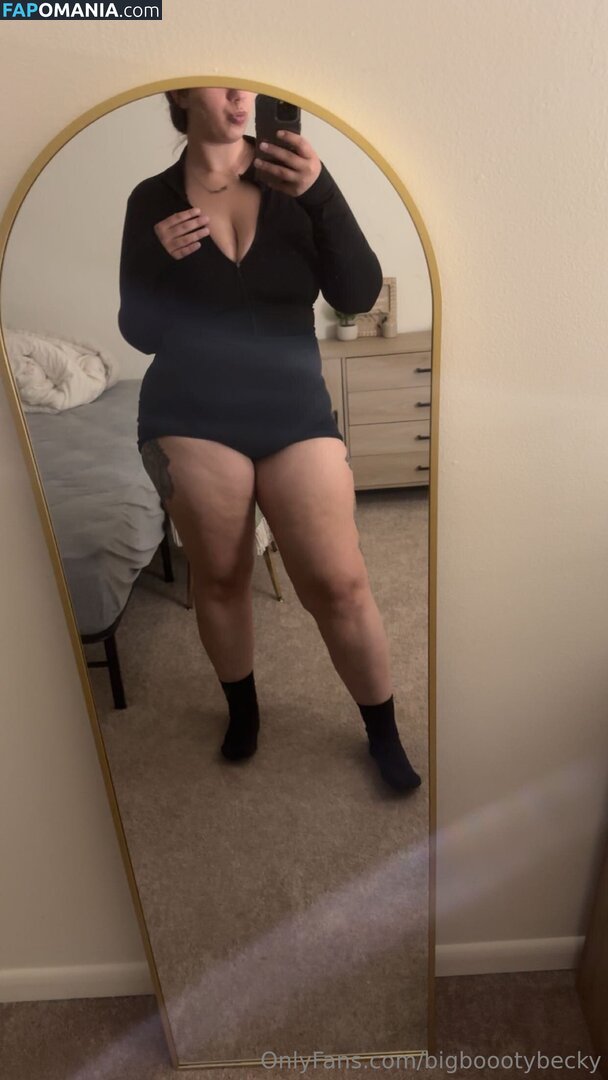 bigboootybecky / bigbootybecka_ Nudo OnlyFans  Foto trapelata #10