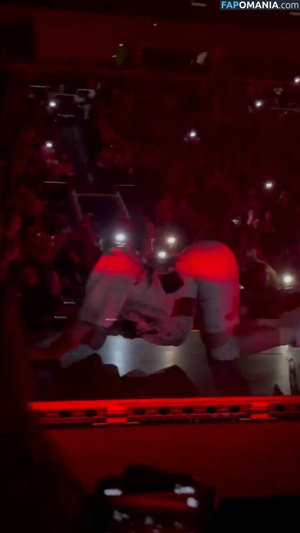 Billie Eilish / Fake / billeeilish / billieeilish Nudo OnlyFans  Foto trapelata #578