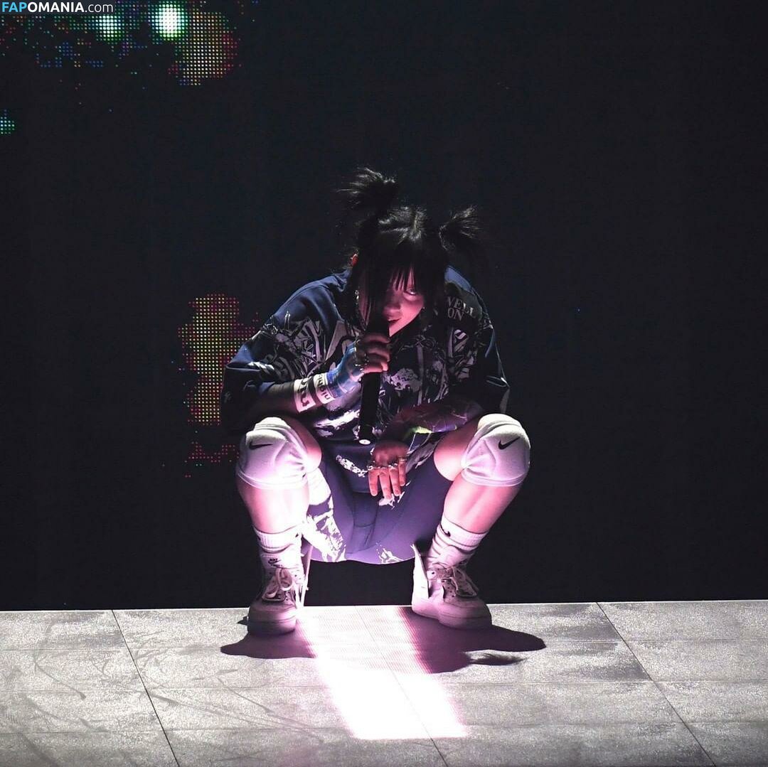 Billie Eilish / Fake / billeeilish / billieeilish Nudo OnlyFans  Foto trapelata #1003