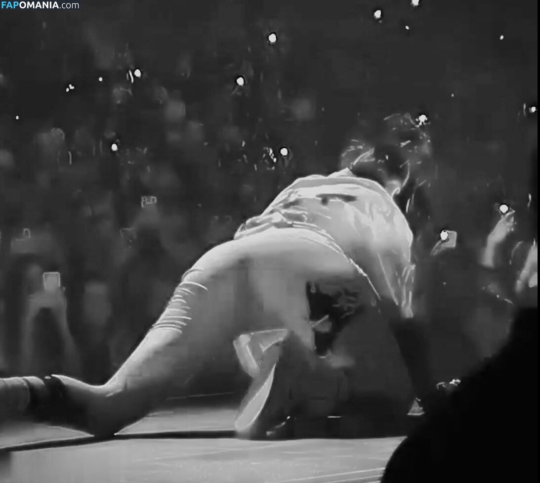 Billie Eilish / Fake / billeeilish / billieeilish Nudo OnlyFans  Foto trapelata #2214