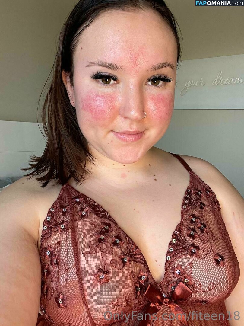 bisexualcollegegirl / rubitout Nudo OnlyFans  Foto trapelata #2