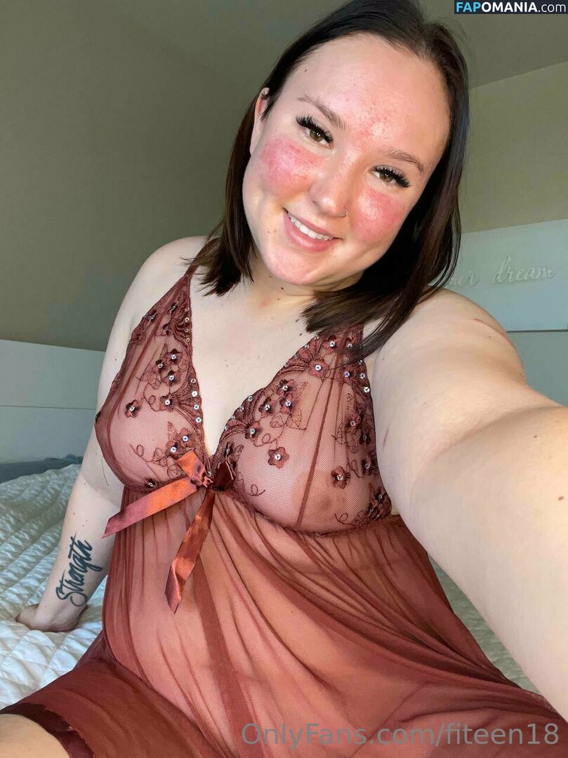 bisexualcollegegirl / rubitout Nudo OnlyFans  Foto trapelata #3