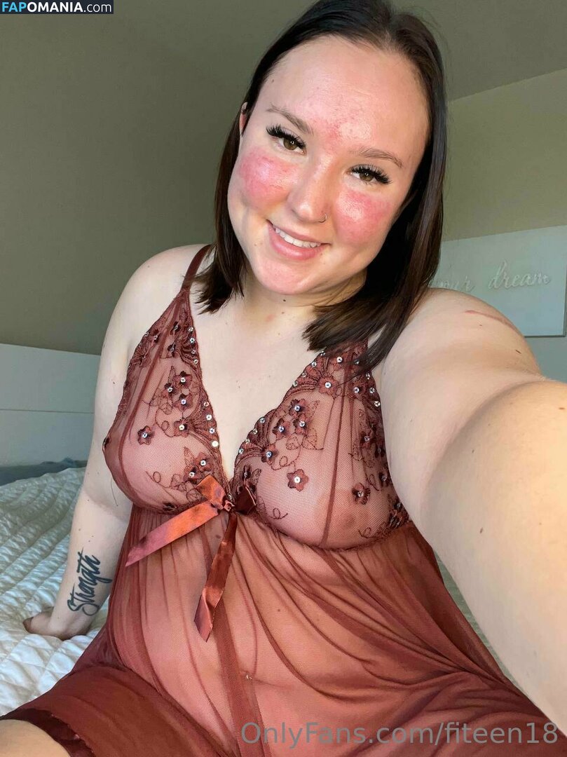 bisexualcollegegirl / rubitout Nudo OnlyFans  Foto trapelata #5