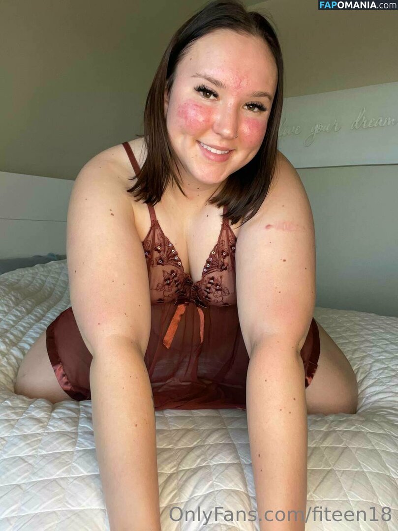 bisexualcollegegirl / rubitout Nudo OnlyFans  Foto trapelata #6