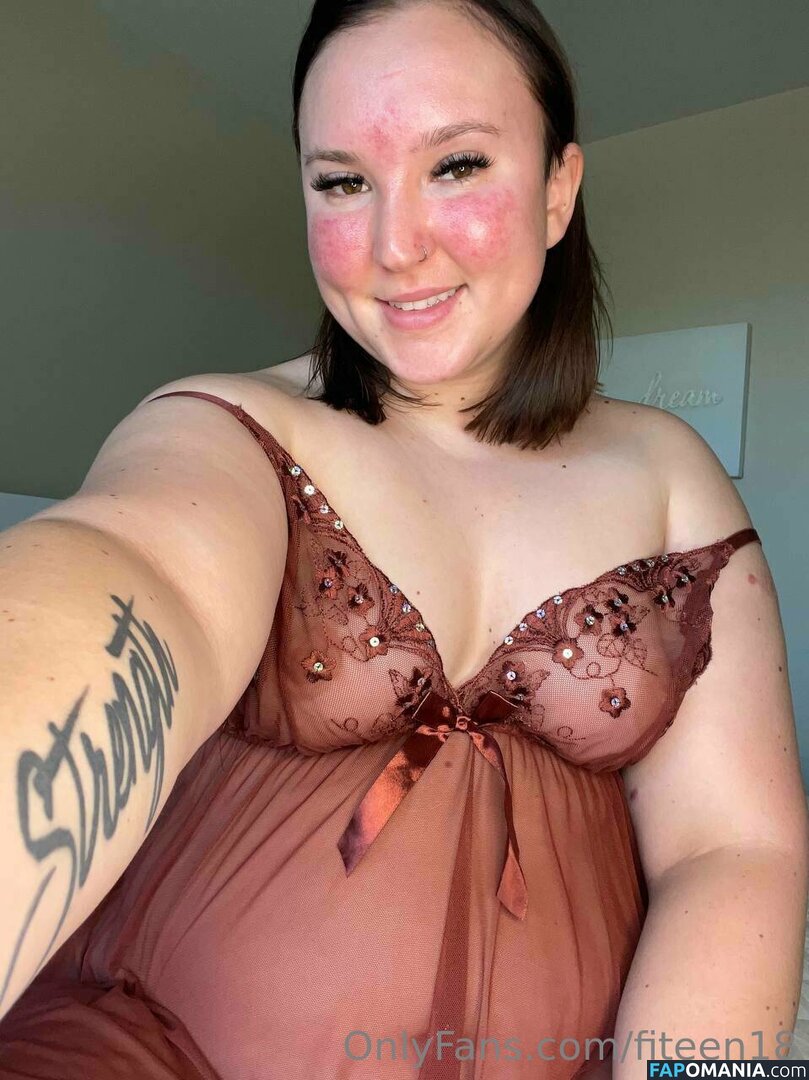 bisexualcollegegirl / rubitout Nudo OnlyFans  Foto trapelata #9