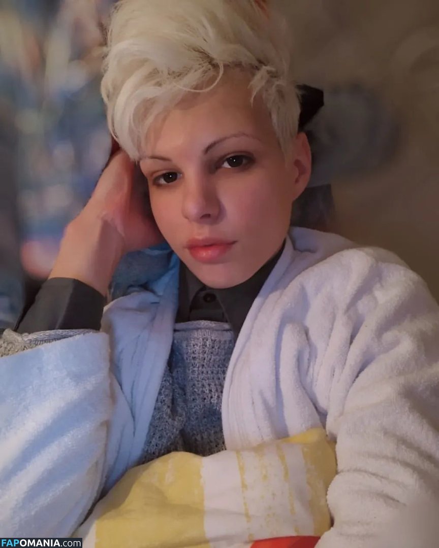 Blonditwink / blonditwink1 / femboytwink2 Nudo OnlyFans  Foto trapelata #15