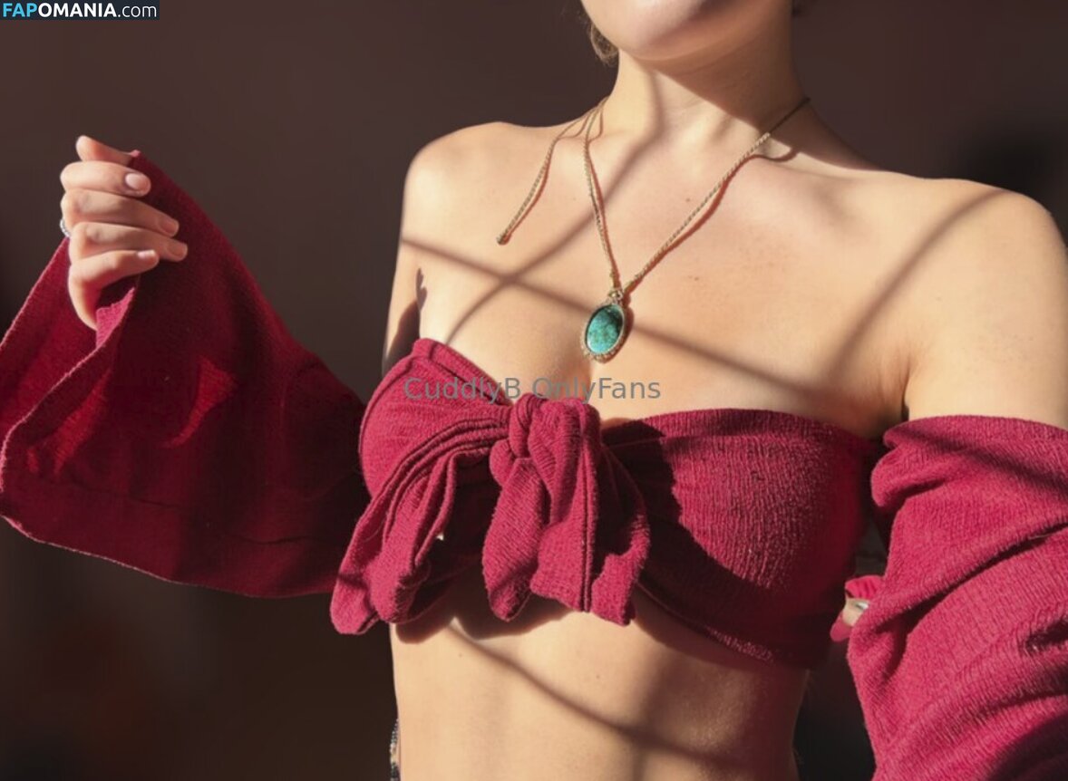 BneedsCinA / cuddlybonlyfans / themodernmaccabee Nudo OnlyFans  Foto trapelata #2