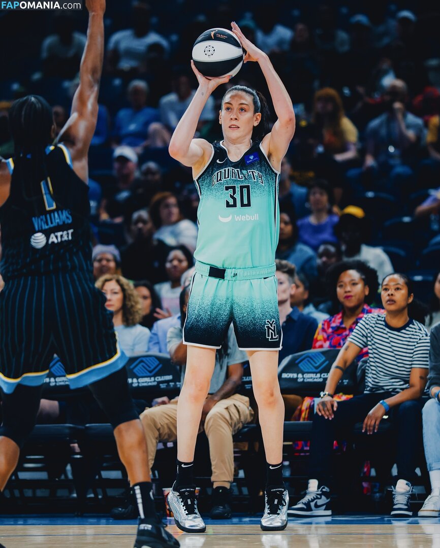 Breanna Stewart / WNBA Player / breannastewart30 Nudo OnlyFans  Foto trapelata #5