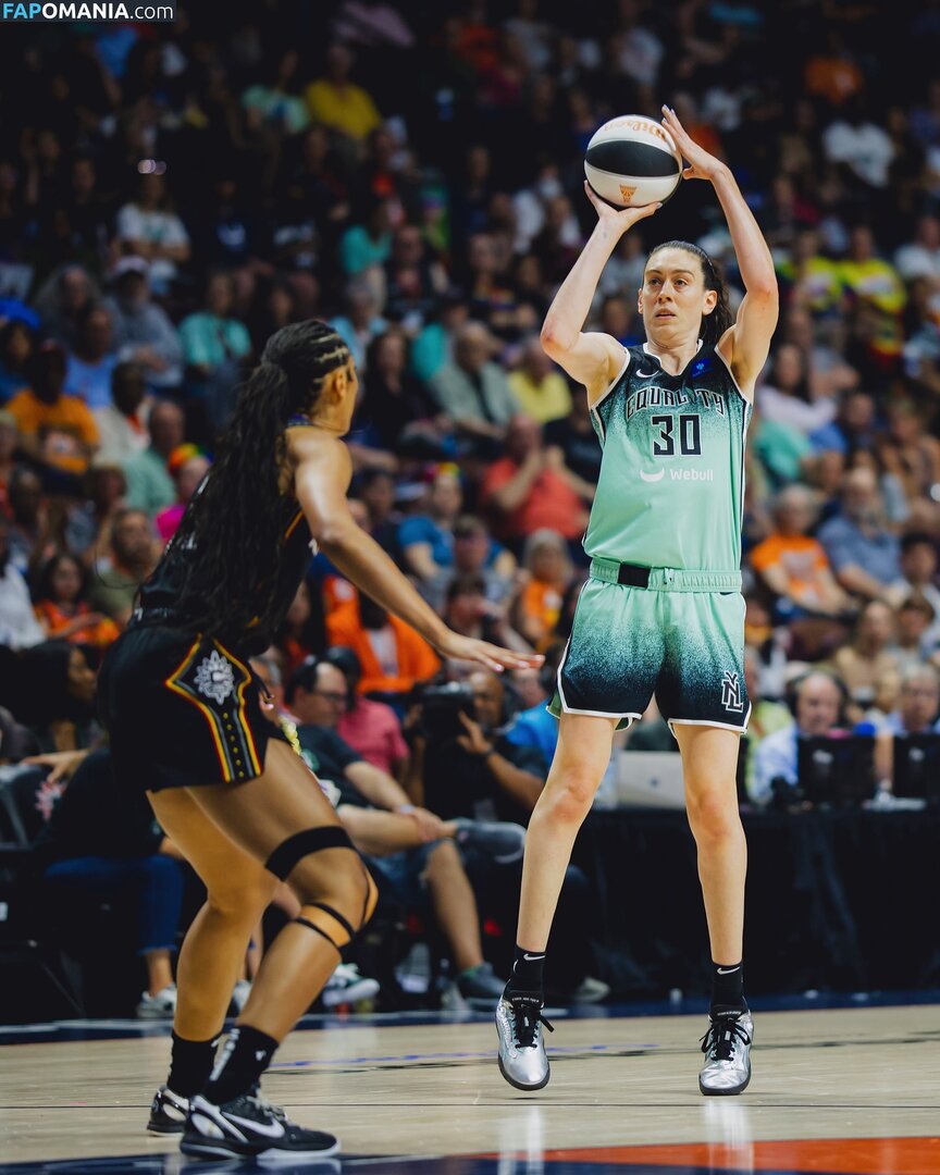 Breanna Stewart / WNBA Player / breannastewart30 Nudo OnlyFans  Foto trapelata #6