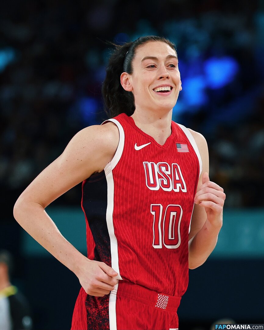 Breanna Stewart / WNBA Player / breannastewart30 Nudo OnlyFans  Foto trapelata #12