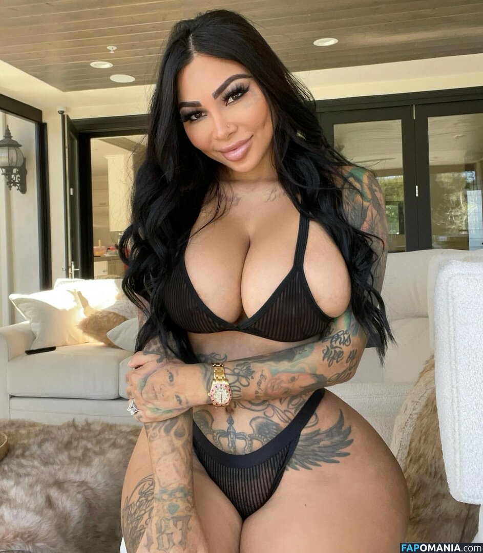 Brittanya Razavi / brittanya187187 / imbrittanya / seebrittanya Nudo OnlyFans  Foto trapelata #15