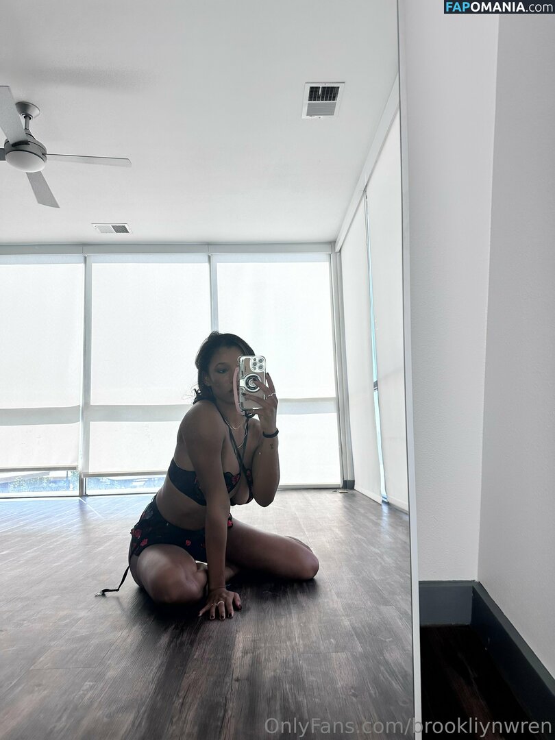 Brookliyn Wren / brookliyn_wren / brookliynwren / helloBROOKLIYN Nudo OnlyFans  Foto trapelata #742
