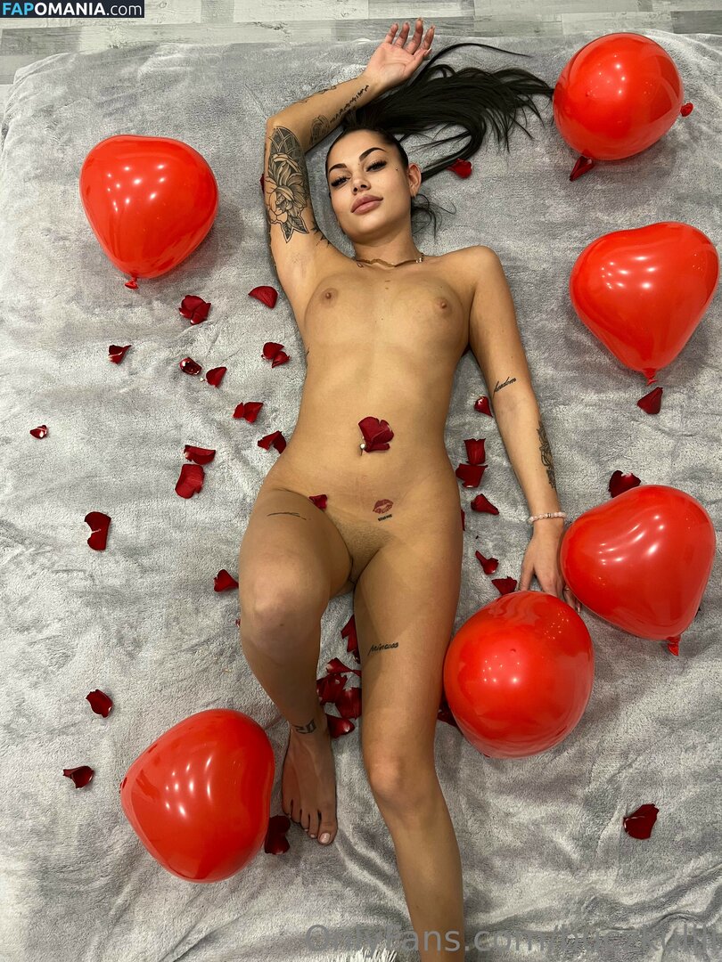 Buczku Lili / TheAtrax / buczkulili / lilbku Nudo OnlyFans  Foto trapelata #77