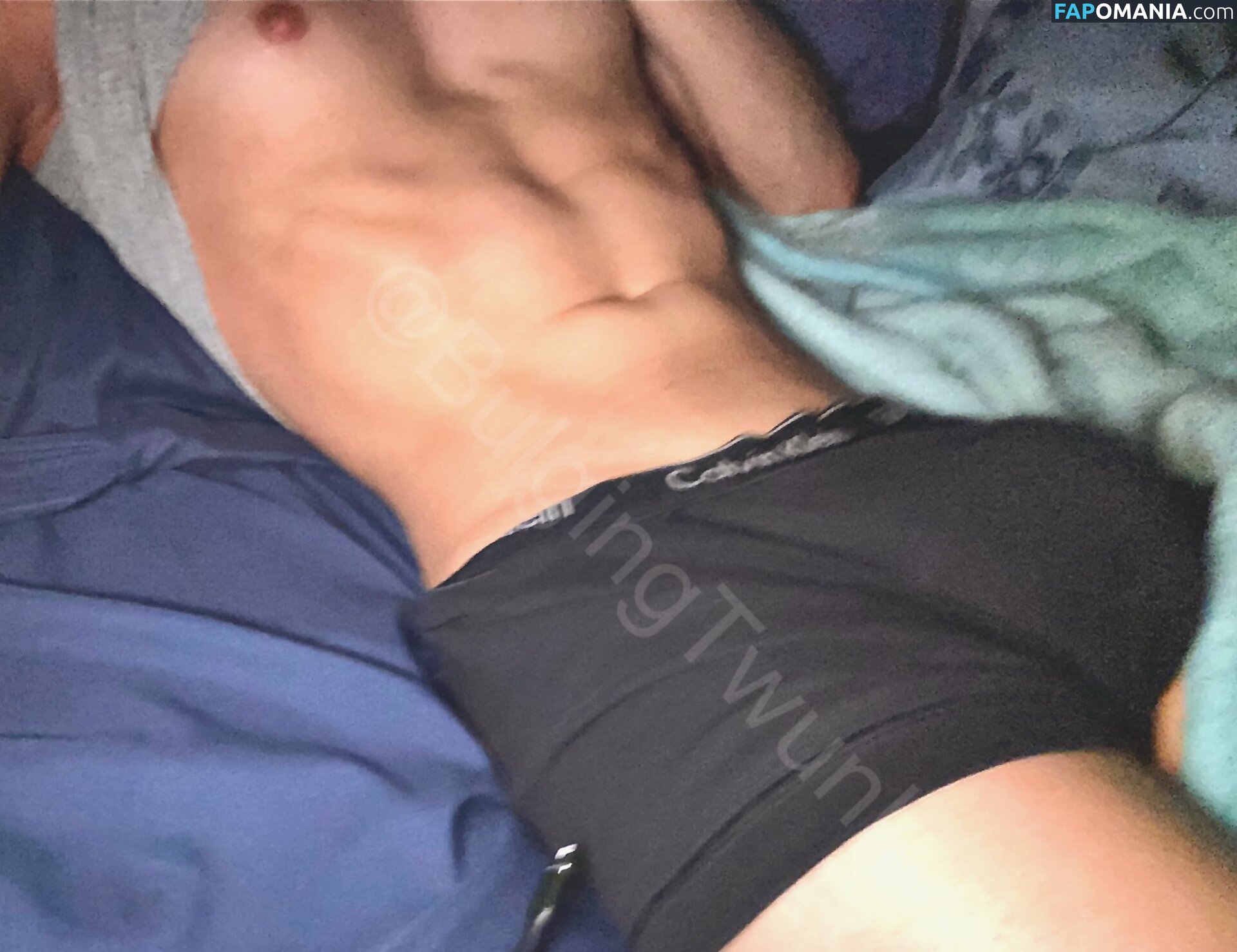 BulgingTwunk / bulging_twunk / https: Nudo OnlyFans  Foto trapelata #2