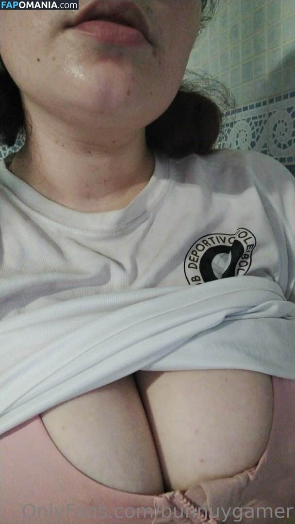 b_u_n_n_y__0_2_15 / bunnuygamer Nudo OnlyFans  Foto trapelata #8