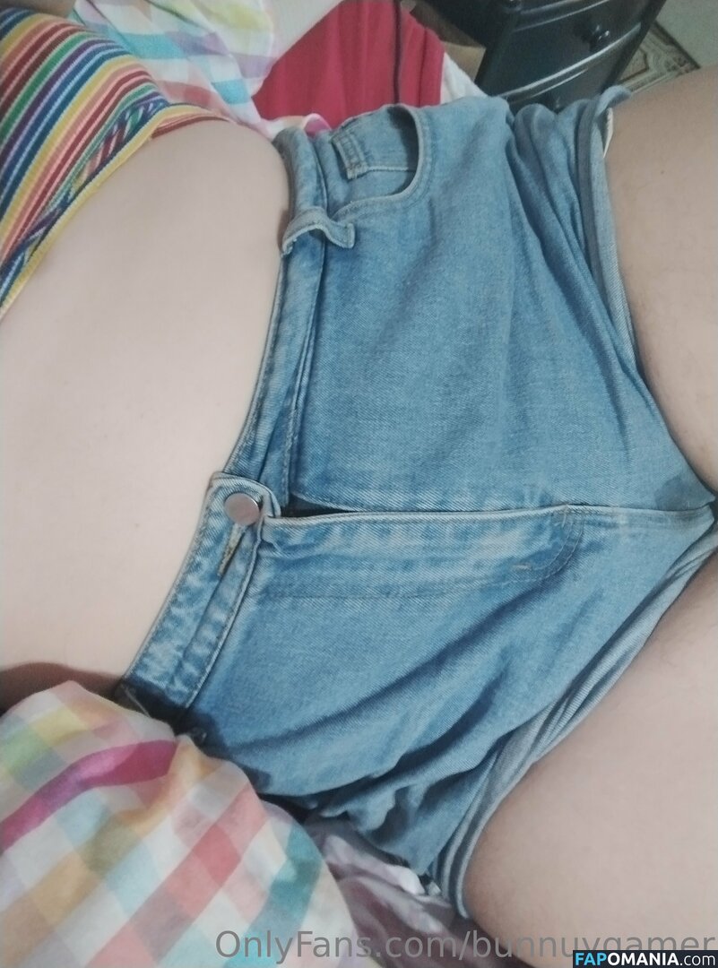 b_u_n_n_y__0_2_15 / bunnuygamer Nudo OnlyFans  Foto trapelata #11
