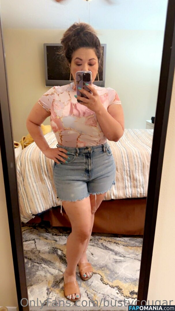 bustycougar Nudo OnlyFans  Foto trapelata #3