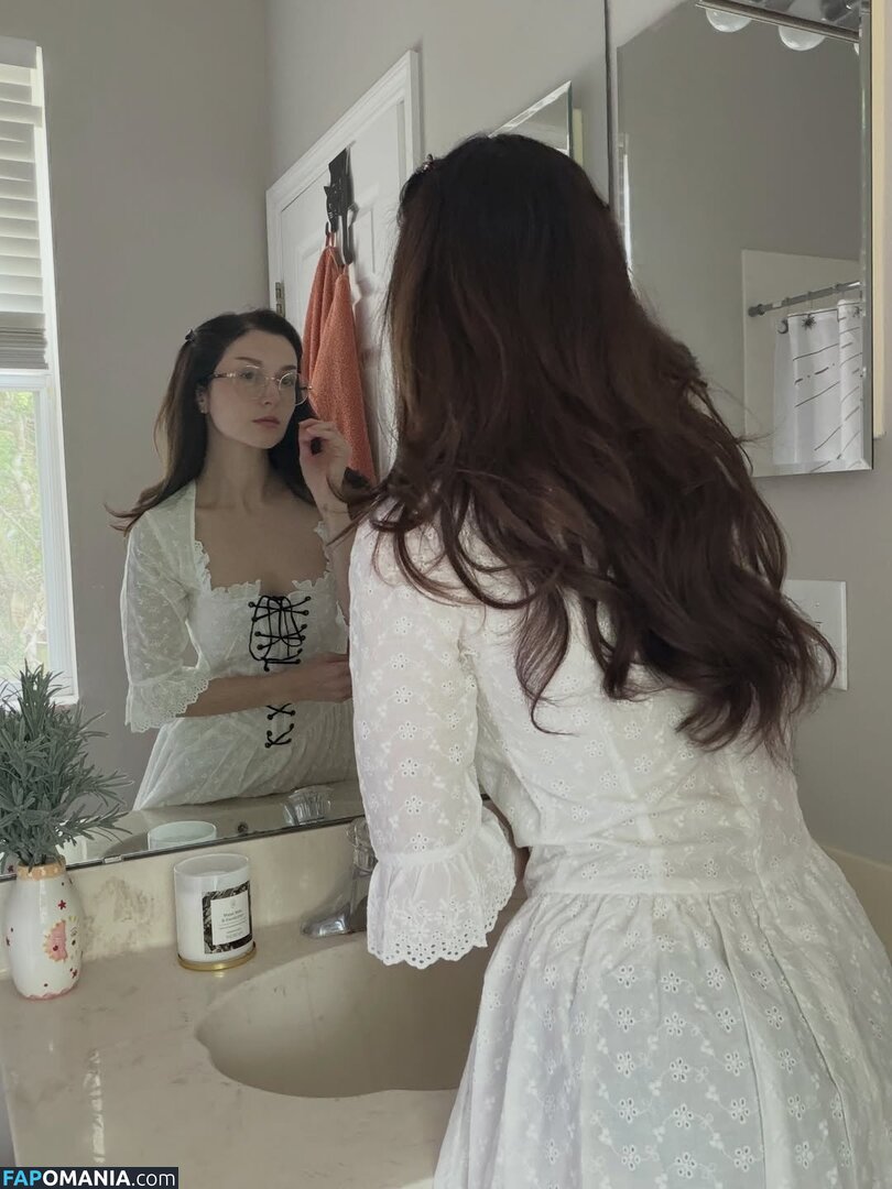 Busy B Asmr / busybasmr Nudo OnlyFans  Foto trapelata #1042