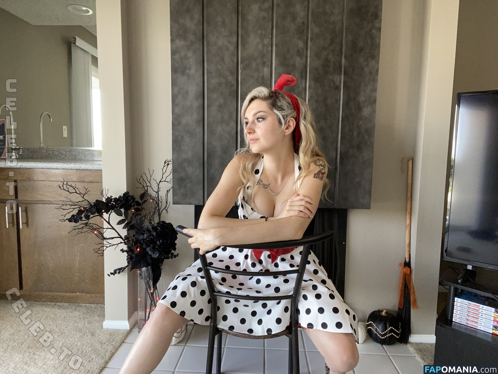 Busy B Asmr / busybasmr Nudo OnlyFans  Foto trapelata #1067