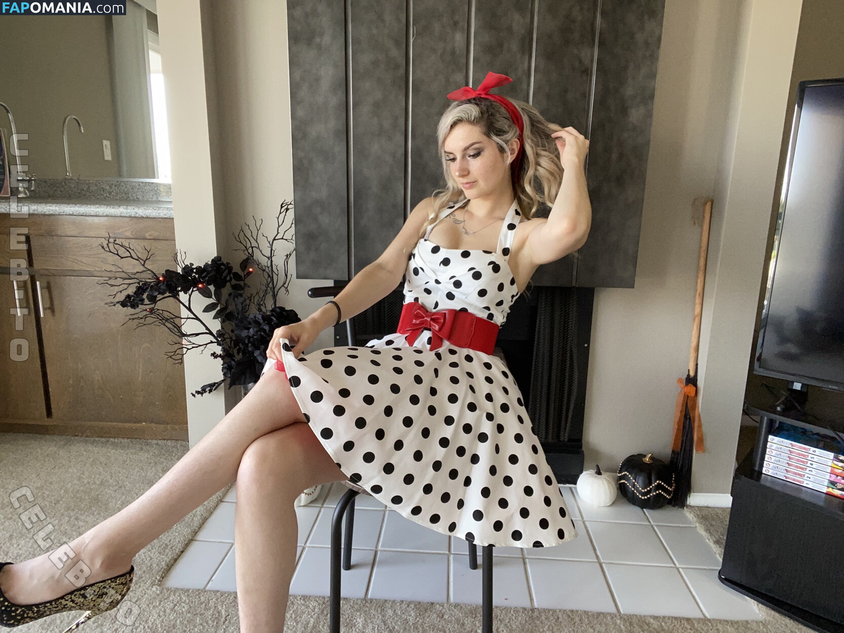 Busy B Asmr / busybasmr Nudo OnlyFans  Foto trapelata #1070