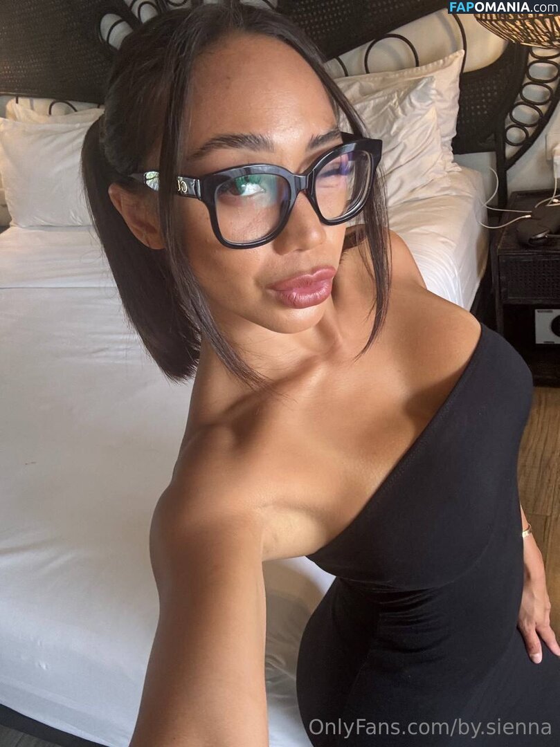 by.sienna / bysienna / byysienna Nudo OnlyFans  Foto trapelata #7