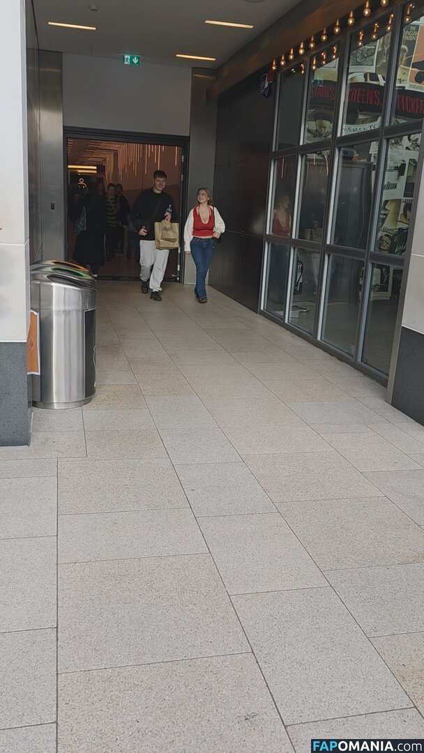 CANDID Boobs / bouncy / braless / cleavage / downblouse / jiggly Nudo OnlyFans  Foto trapelata #26