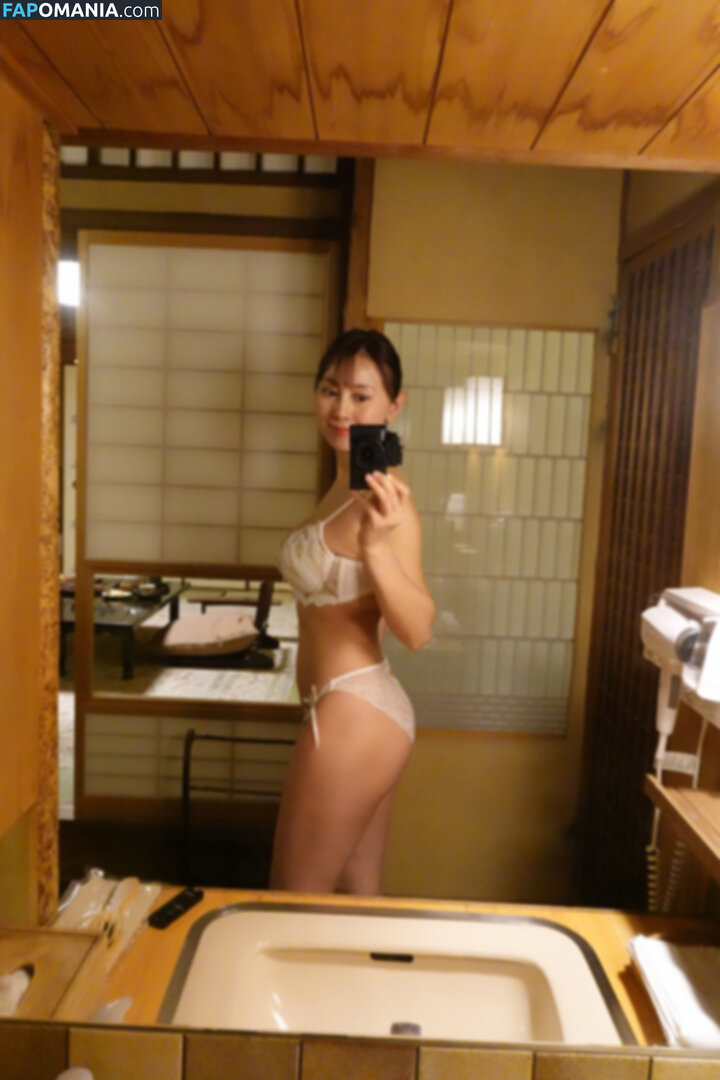 Candy Yuen / candy_kamanyuen Nudo OnlyFans  Foto trapelata #5