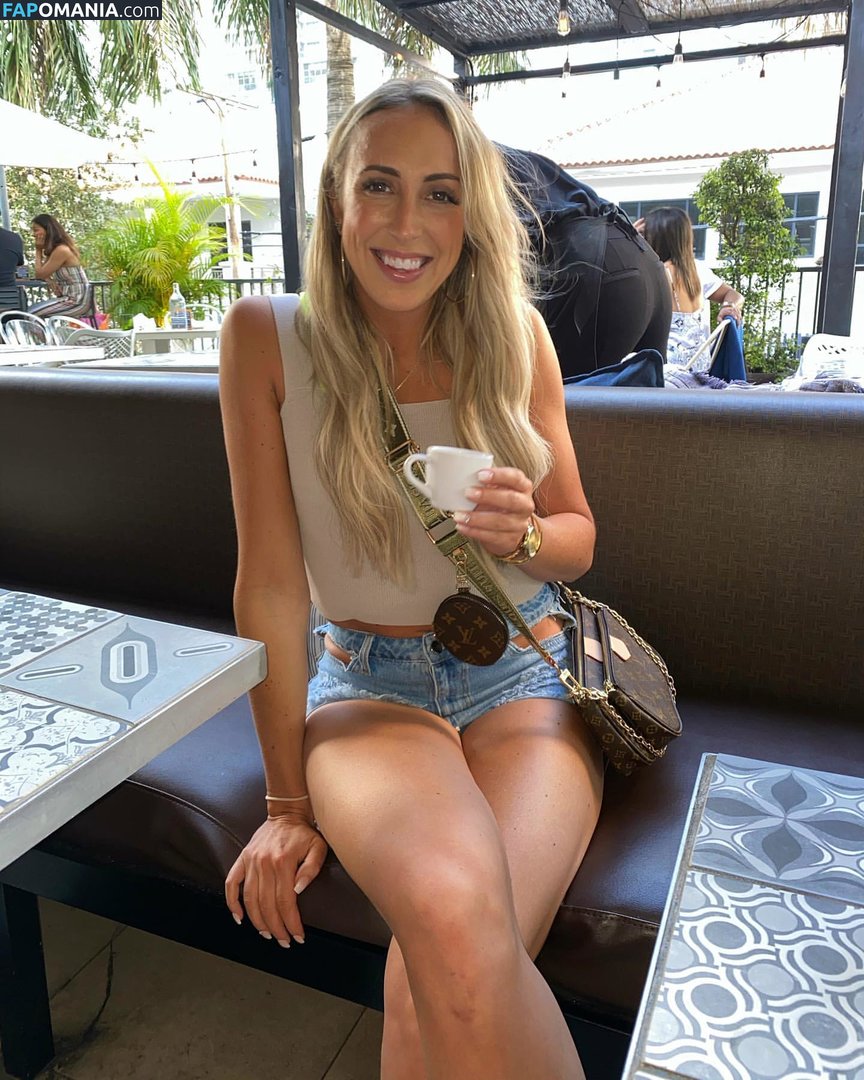 Carley Sanfilippo / carleysani Nudo OnlyFans  Foto trapelata #2