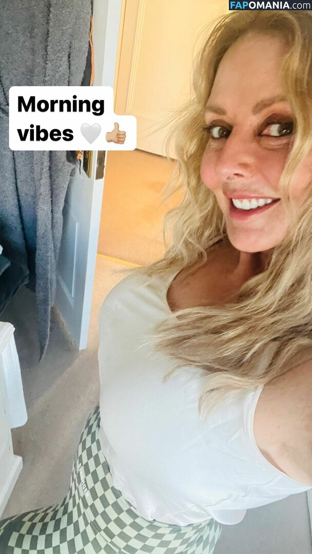 Carol Vorderman Nudo OnlyFans  Foto trapelata #126