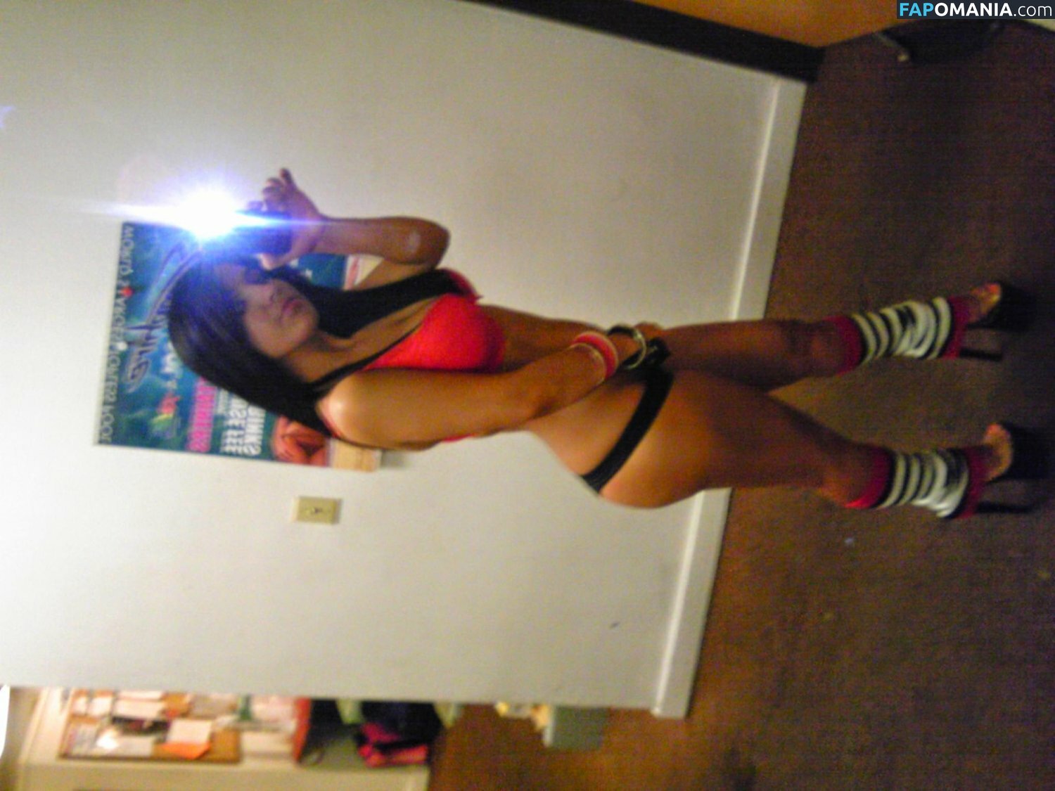 Carol / c.a.r.o.l.b / carolhot69 / carolinnx Nudo OnlyFans  Foto trapelata #26